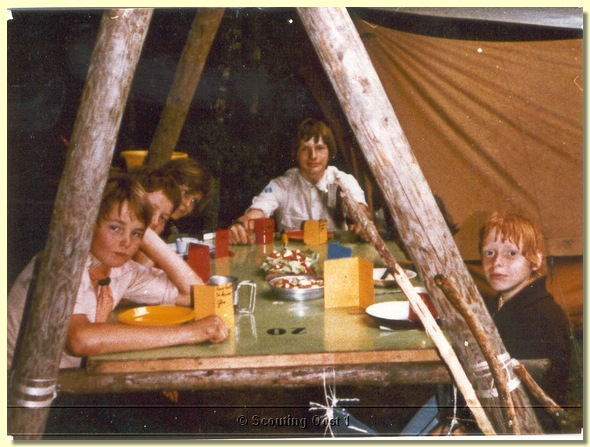 1978 Verkenners Schottenkamp keukenpatrouille.jpg
